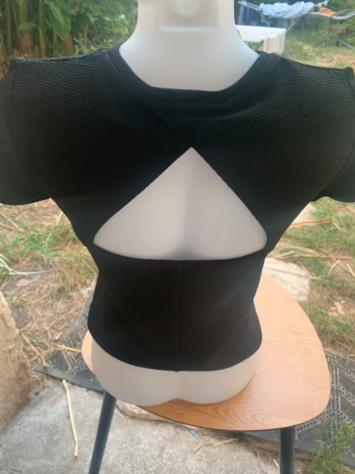 Blouse Jennyfer taille S dos nu noir manches courtes - photo numéro 3