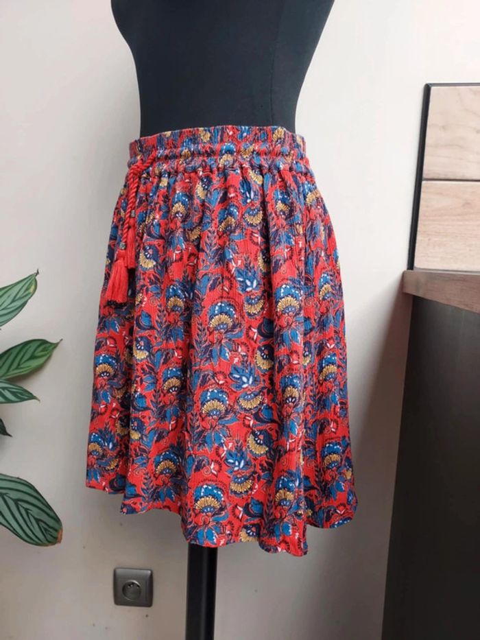 Jolie jupe Creeks Taille 38 - photo numéro 2