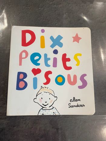 Livre dix petits bisous