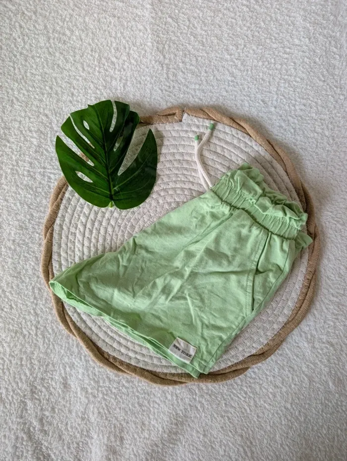 đ Short vert dâeau Zara â 9 ans