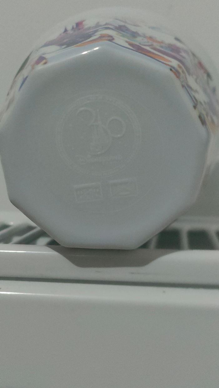 Gobelet Disneyland 30 ans - photo numéro 4