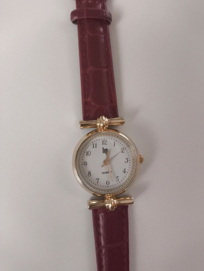 Montre en cuir lip - photo numéro 8