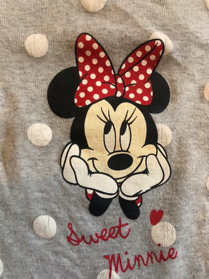 Lot de 2 bodies disney 6 mois - photo numéro 3