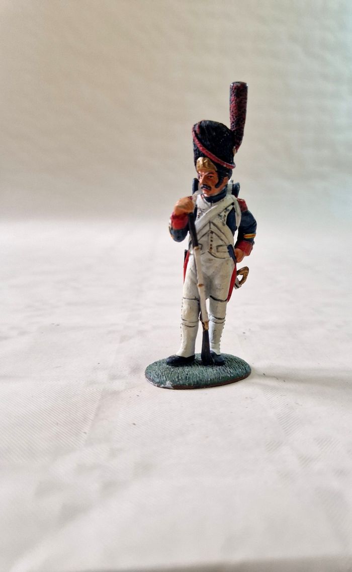 Figurine en plomb,  peinte à la main  , Del prado  , cap grenadier  , garde consul 1800