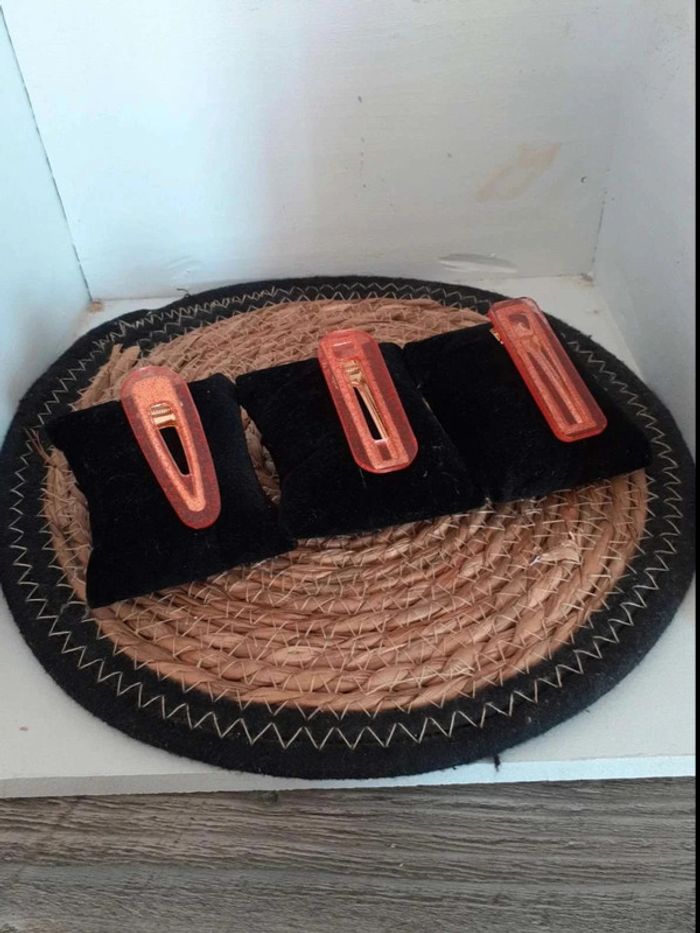 Barrette cheveux rouge transparent pailletée n°14