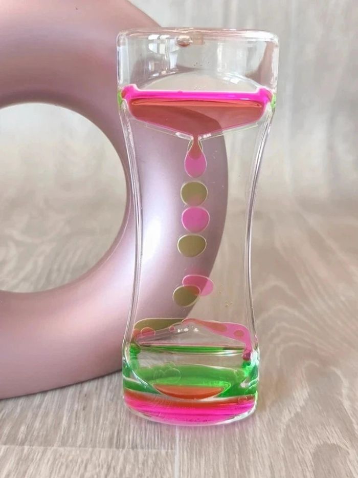 Sablier à huile apaisant rose et vert - photo numéro 3