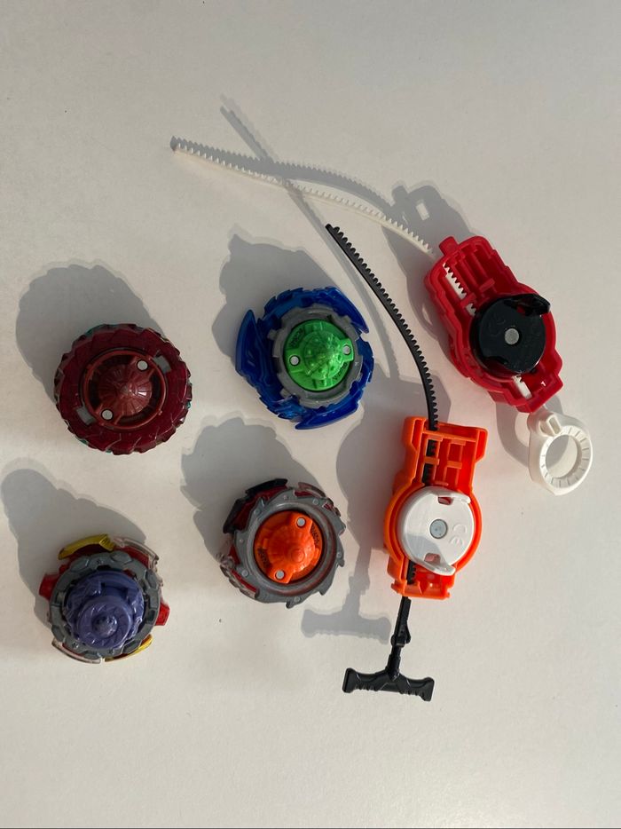 L’Arene Beyblade toupies et lanceurs - photo numéro 4