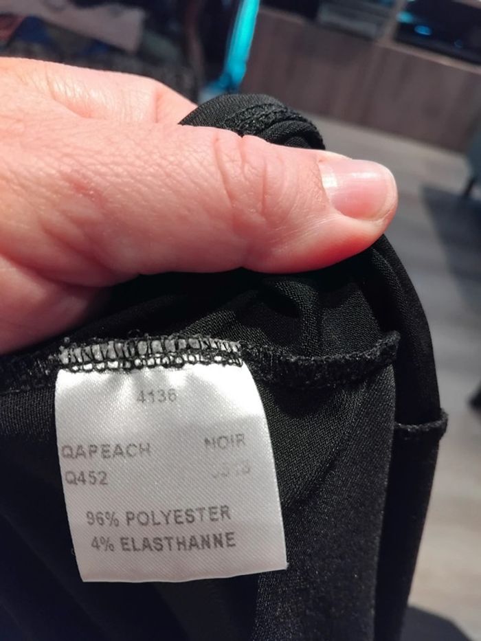 Robe noire - photo numéro 5