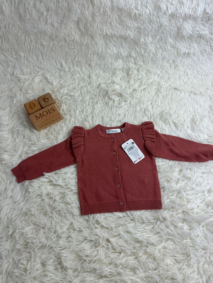 Cardigan marese taille 6 mois