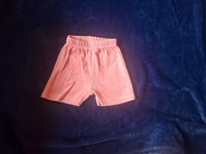 Short en eponge - photo numéro 1