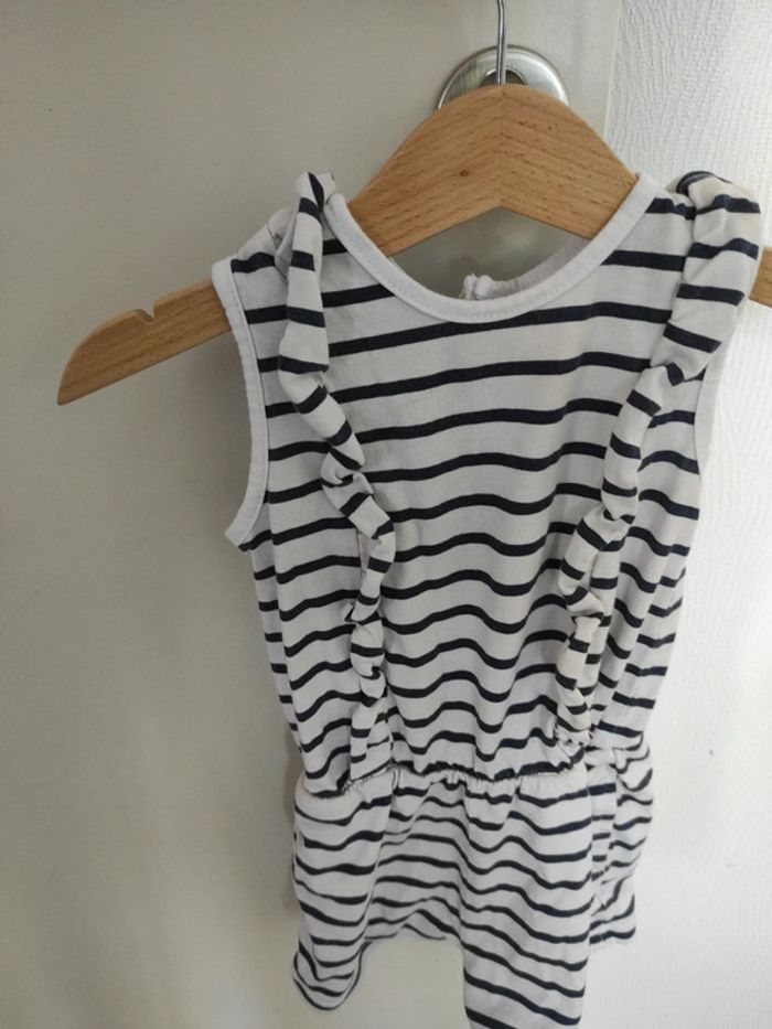Combi short marinière 9 mois - photo numéro 2