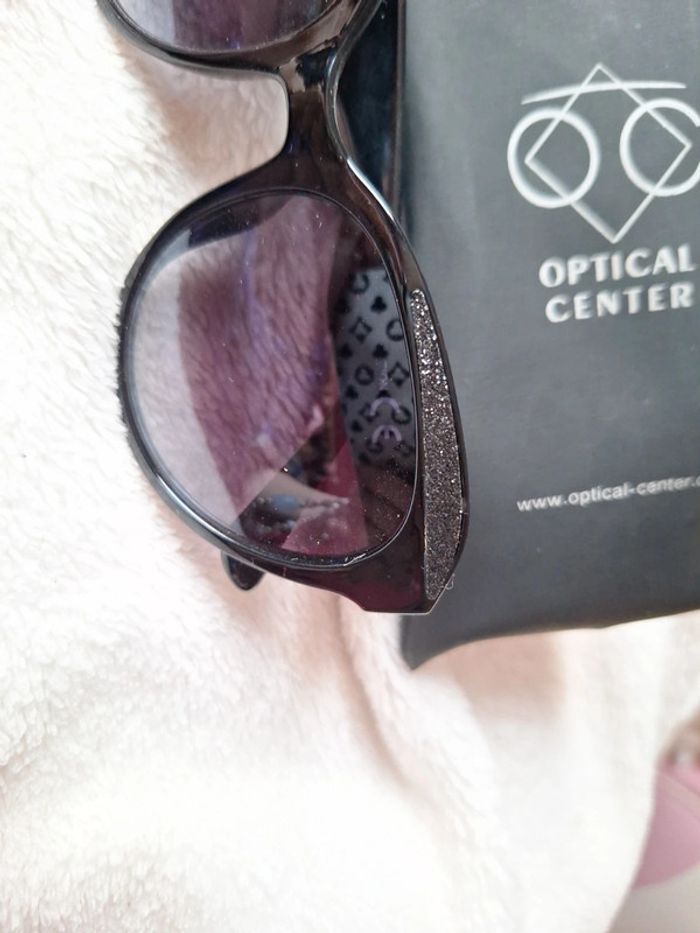 Lunettes de soleil neuves - photo numéro 3