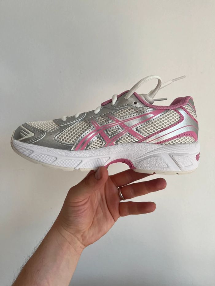 Asics Gel-1130 Cream Sweet Pink Taille 37 EU / 4,5 US - photo numéro 4