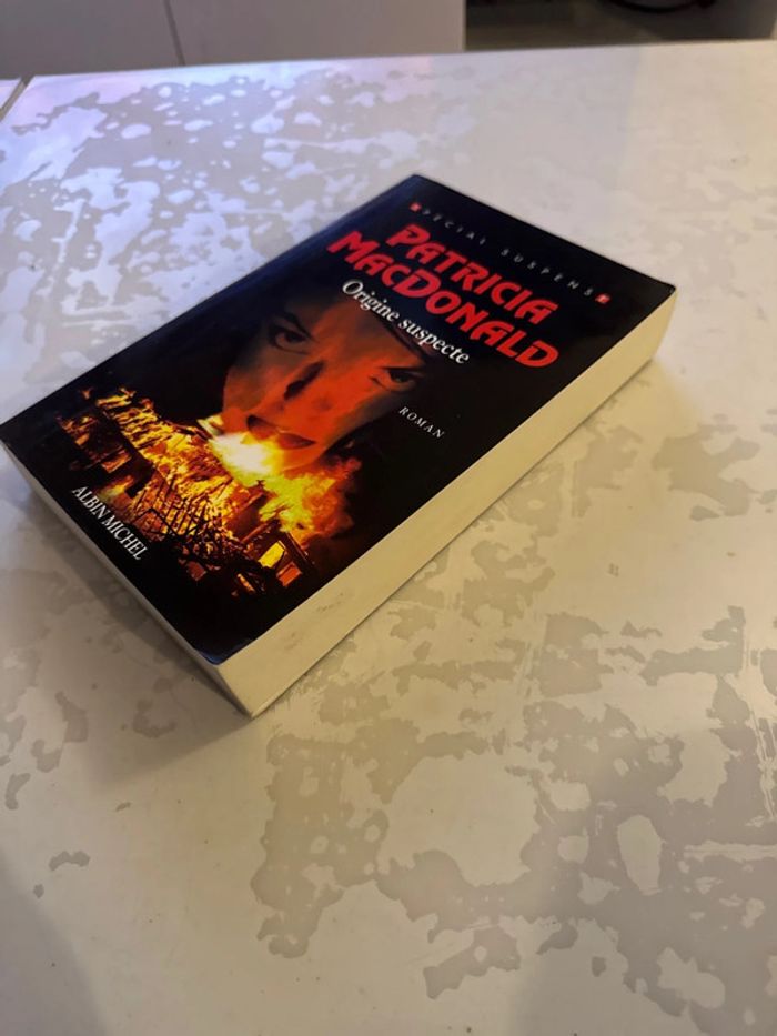 Livre origine suspecte - Patricia macdonald - photo numéro 2