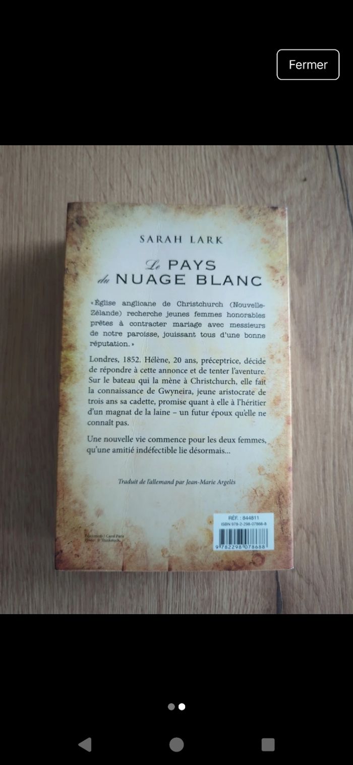 Livre le pays du nuage blanc Sarah lark. - photo numéro 2