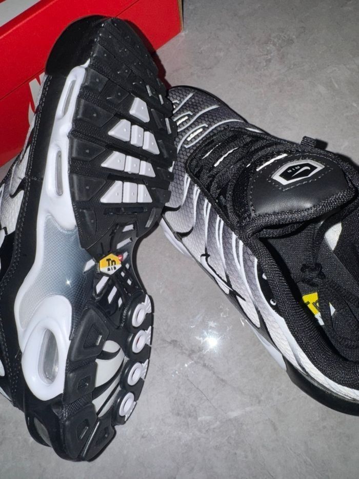 Nike tn noir gris blanc 39 - photo numéro 5