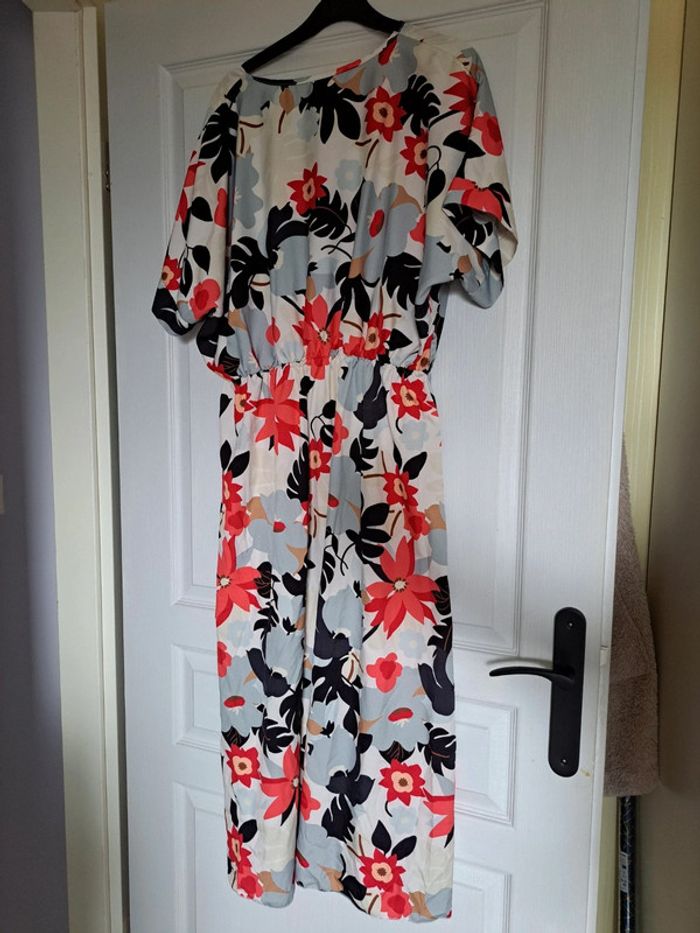 Robe t.48 - photo numéro 2