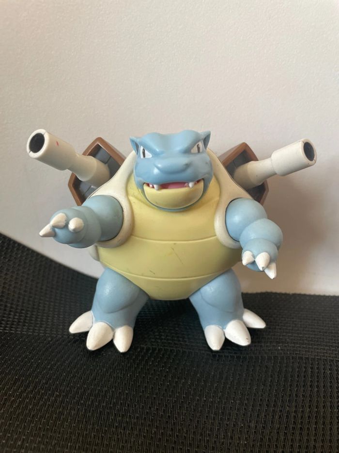 Grande Figurine Tortank WTC Pokémon Nintendo 9cm officiel 2019 - photo numéro 2