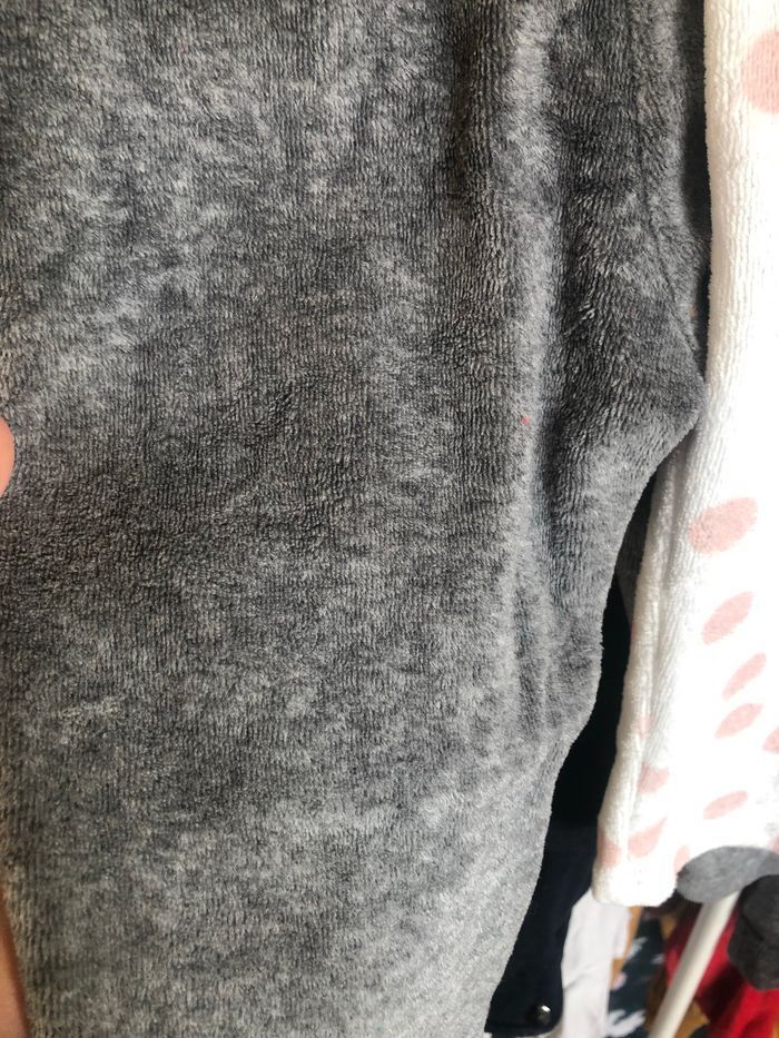 Lot 4 pyjamas velour  24 mois - photo numéro 6