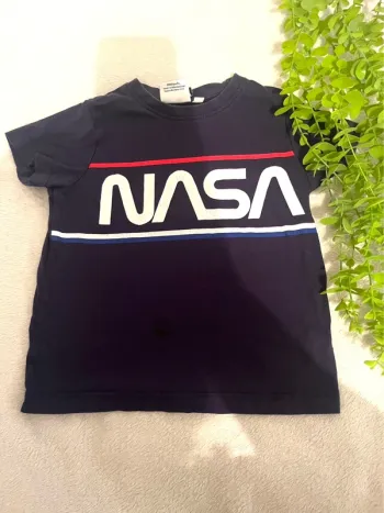 Très jolie tee shirt a courte Manche petit garçon