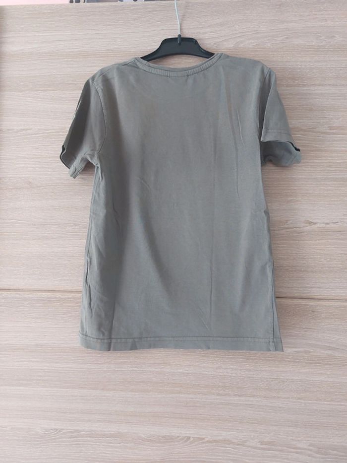 T-shirt 8 ans - photo numéro 3