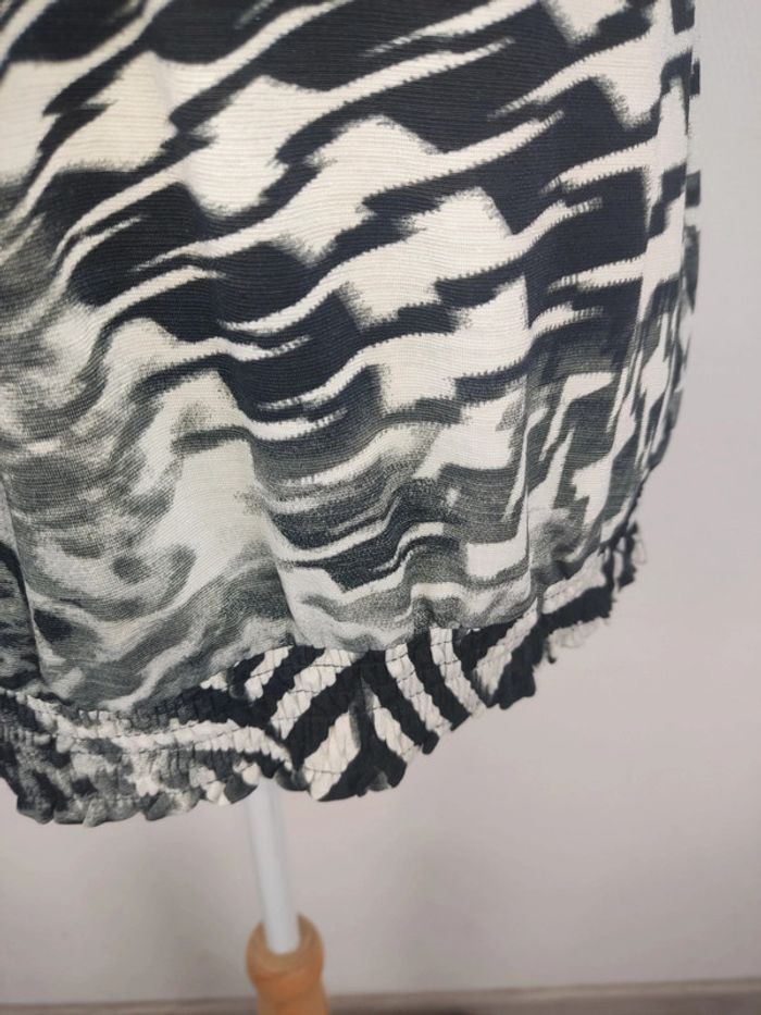 Blouse manches courtes motif léopard noir gris blanc taille 40 Patrice Breal - photo numéro 6