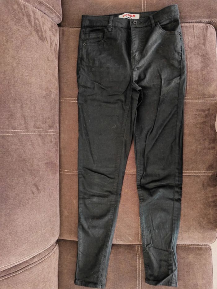Jean noir, taille 36, Jennyfer, très bon état