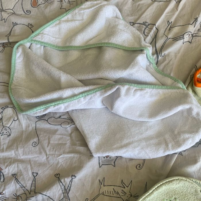 Lot de capes de bain naissance - photo numéro 3