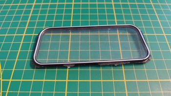 Lunette arrière + encadrement 90-1 + 88-1 numéro 90 + 88 n°94 + n°88 pièce détachée Citroën 2CV 2 CV