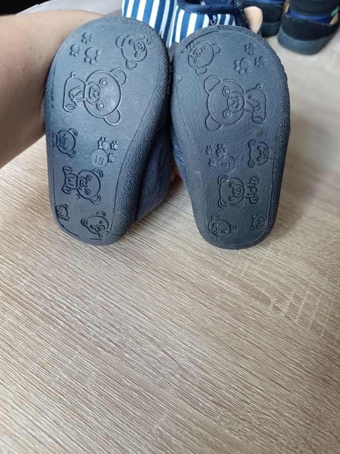 Chaussons bébé 19 - photo numéro 3