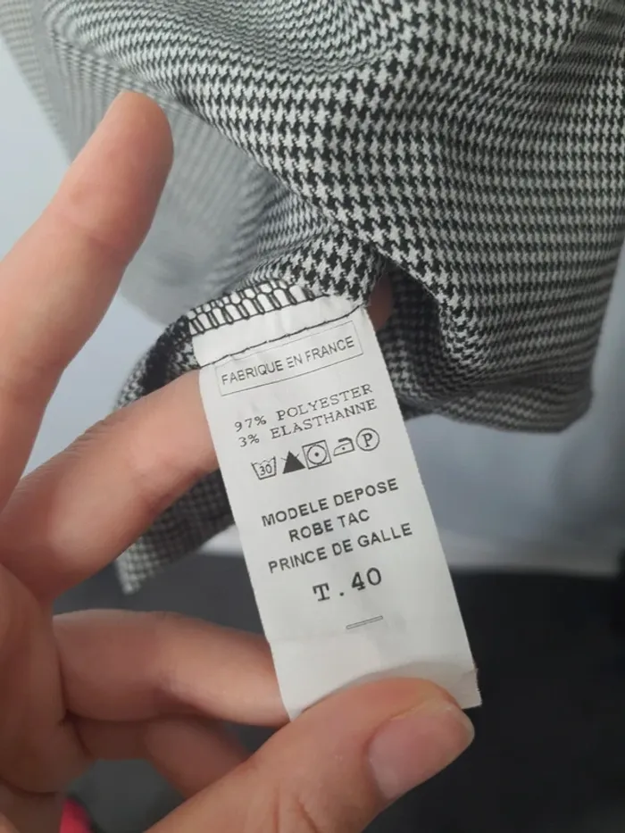 Robe pied de poule taille 40 - photo numéro 6