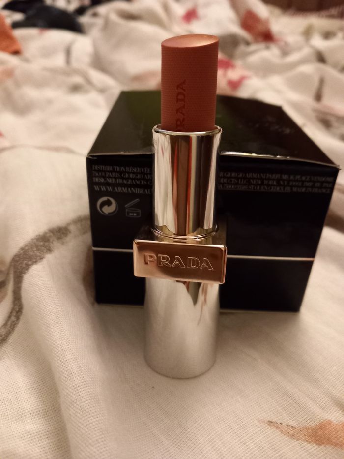 rouge à lèvres prada - photo numéro 5