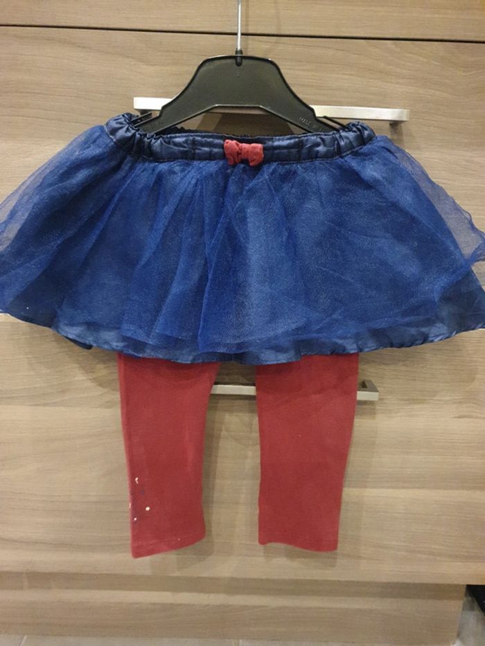 Jupe tule et legging intégré