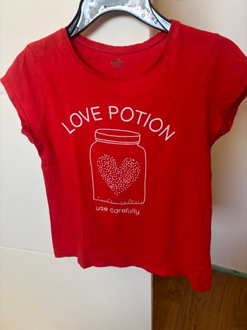 TEE shirt