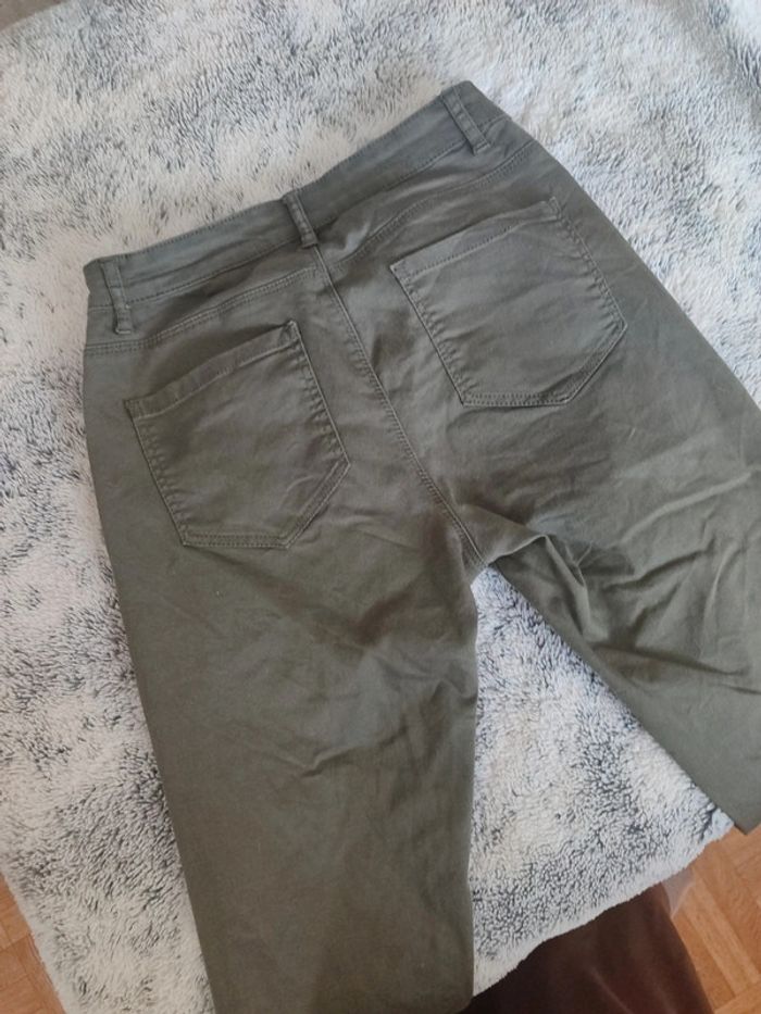 Jean femme kaki taille 38 - photo numéro 4