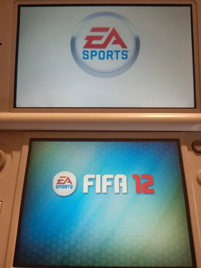Lot de 3 Jeux Nintendo 3DS en loose: Pikmin, les lapins crétins 3D et FIfa 12 - photo numéro 4