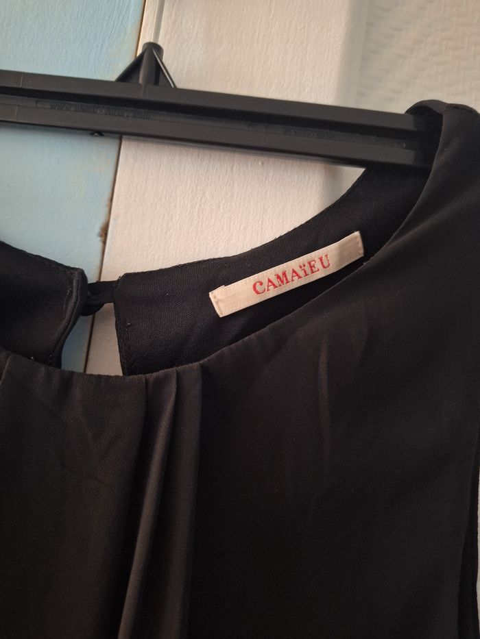 Petit robe noir - photo numéro 2