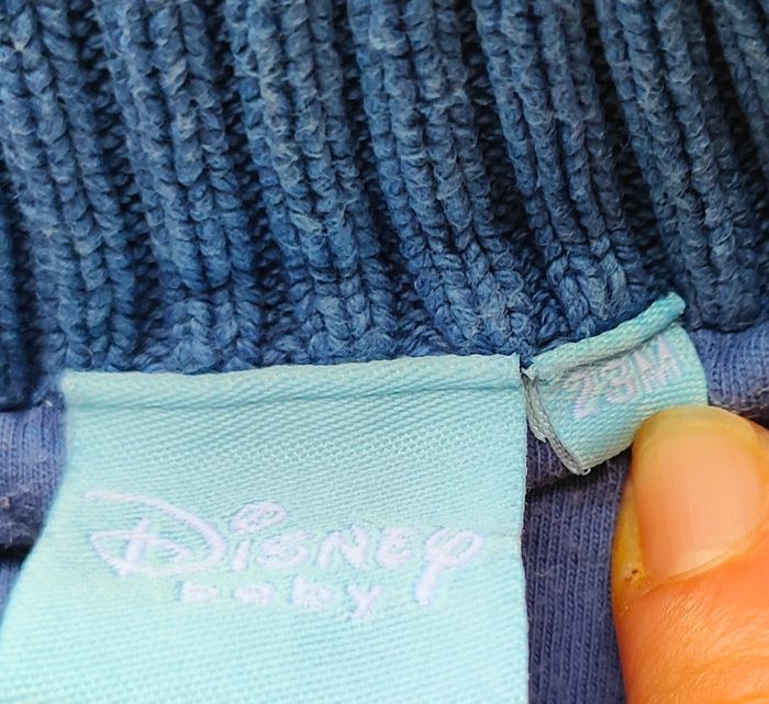 Veste Mickey taille 24 mois/2 ans - photo numéro 2