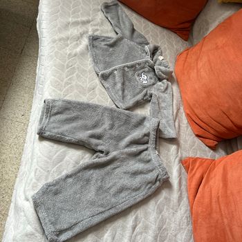 Pyjama polaire  2 pièces garçons taille 18/24mois