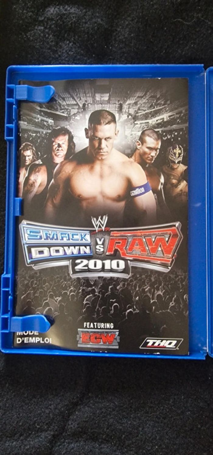 Smack Down Vs Raw 2010 PS2 - photo numéro 3