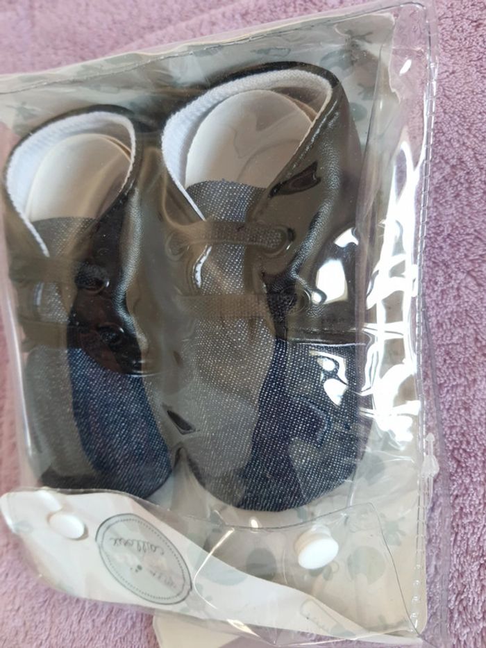 Chaussures bébé 19-20 - photo numéro 2