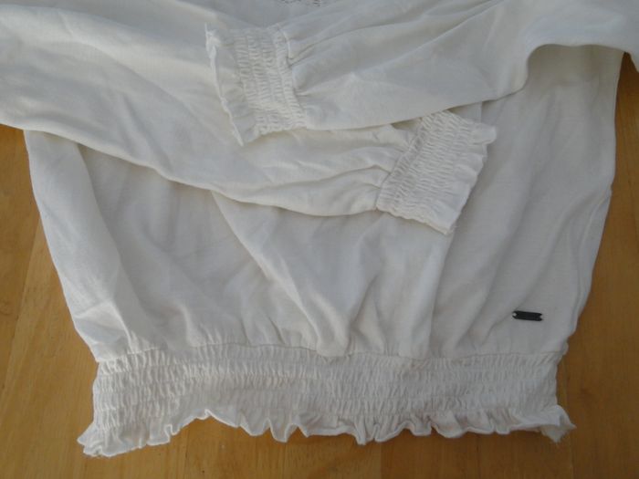 Haut manche longue type dentelles - photo numéro 5