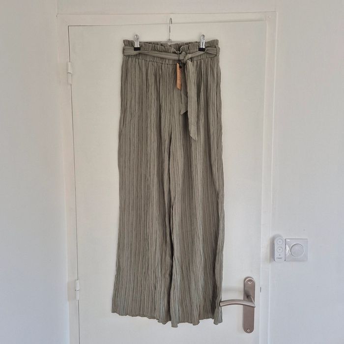 Pantalon ample a jambe large vert d'eau - Shein - Taille L : 40 - 42 - photo numéro 2