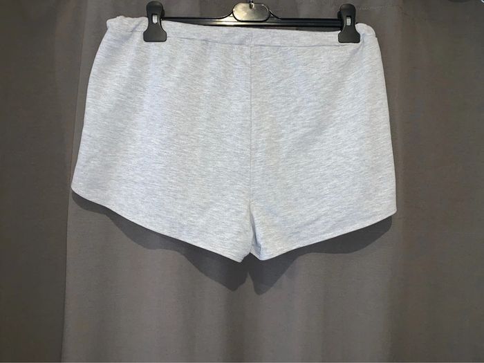 Short Undiz taille XL - photo numéro 2