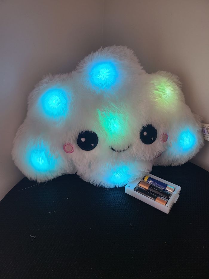 Coussin nuage lumineux - photo numéro 5