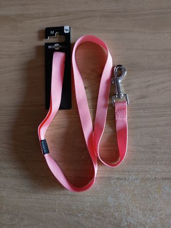 Laisse bobby rose taille M
