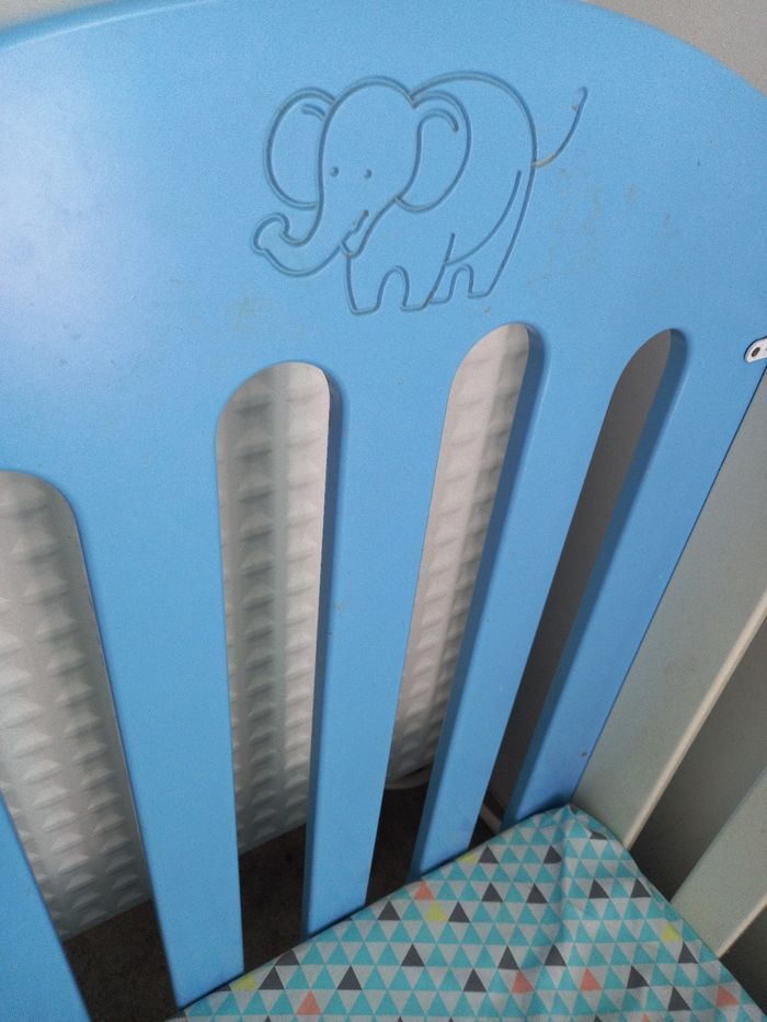 Lit a bareaux et rous - photo numéro 2