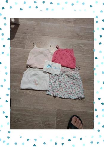 3 bodies et un débardeur