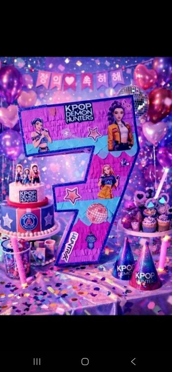 Pinata k-pop 7ans 