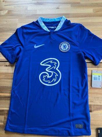 Maillot foot Chelsea neuf 